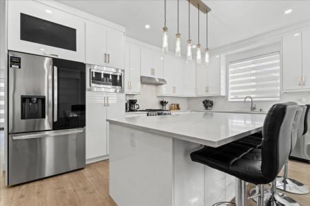 1684 MCKENZIE, Abbotsford, Columbia Britannica V2S 8J6, Canada