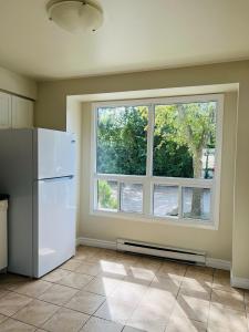 135 BELMONT DRIVE, London South, 온타리오주 N6J 4J3, 캐나다