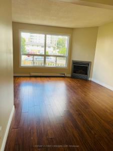 135 BELMONT DRIVE, London South, 온타리오주 N6J 4J3, 캐나다