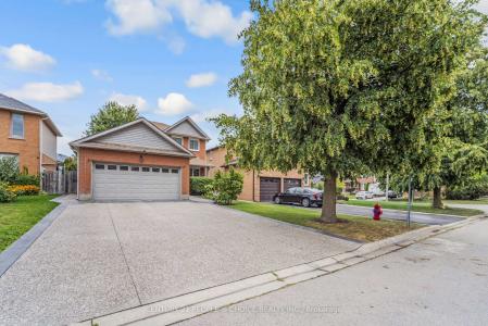 10 HILLGARDEN DRIVE, Hamilton, Ontario L8J 2S4, Kanada
