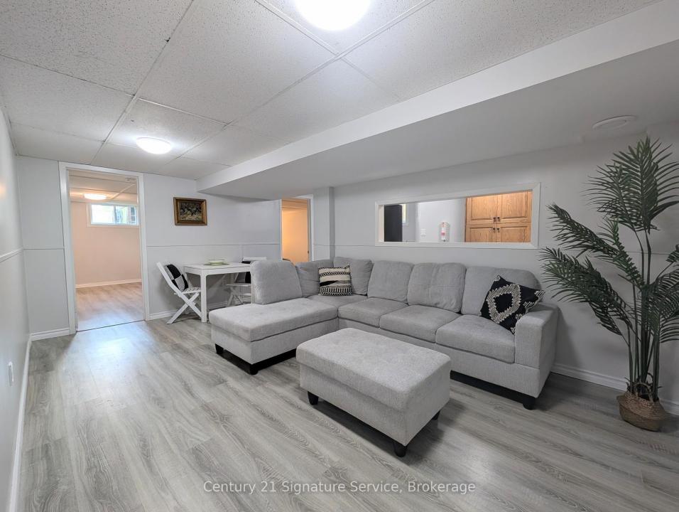 71 COMMERCIAL STREET, Welland, Ontario L3B 5Y8, Canada