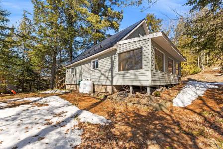 34C BENTLEY LAKE PLACE, Faraday, Ontario K0L 1C0, Kanada