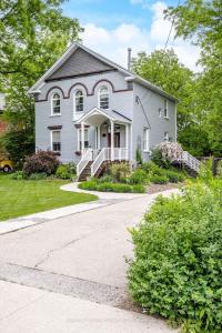 157 CENTRE STREET N, New Tecumseth, オンタリオ L0G 1A0, カナダ