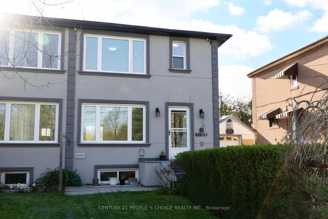 844A DANFORTH ROAD, Toronto, Ontario M1K 1H5, Canadá