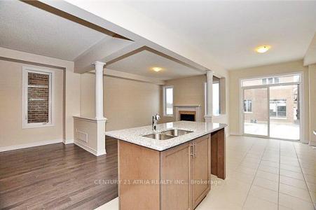 4 APPLEGATE DRIVE, East Gwillimbury, Ontario L9N 0R2, Canada