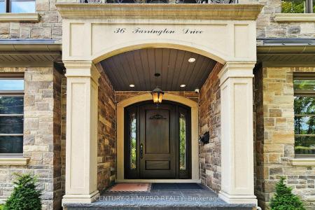 36 FARRINGTON DRIVE, Toronto, Ontario M2L 2B6, Canada