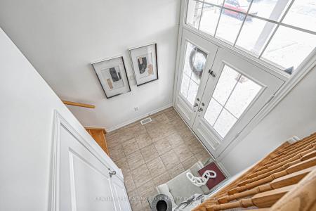 87 RIDGE GATE CRESCENT, East Gwillimbury, Ontario L0G 1M0, Canada