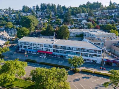 14881 MARINE, White Rock, British Columbia V4B 1C2, Canada