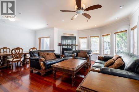 1306 EAST 60 AVENUE, Vancouver, British Columbia V5X 2A9, Canada