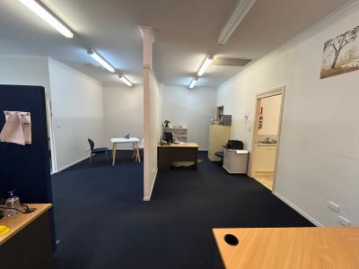 2/62 Main Street, Pialba, QLD 4655, Australia