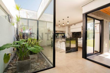 Los Caracoles y Av. del Lago , Roldán, Santa Fe 2000, Argentina