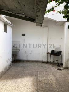 9 entre 63 y 64 1524, La Plata, GBA Sur 1900, Аргентина