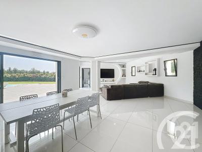 Cavaillon, Provence-Alpes-Côte D'Azur 84300, צרפת 