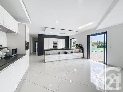 Cavaillon, Provence-Alpes-Côte D'Azur 84300, צרפת 