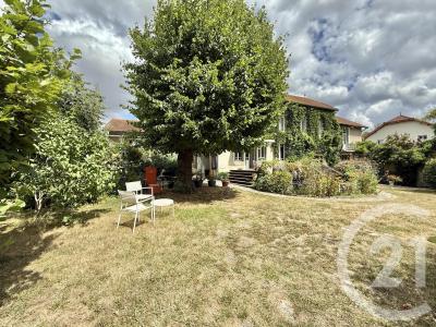 Moulins, Auvergne 03000, France