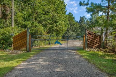 34 Fire Escape Road, St Marks, Florida 32355, Stati Uniti