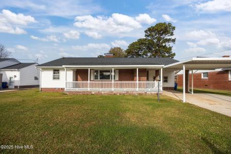 4214 Park Avenue, Ayden, North Carolina 28513, USA