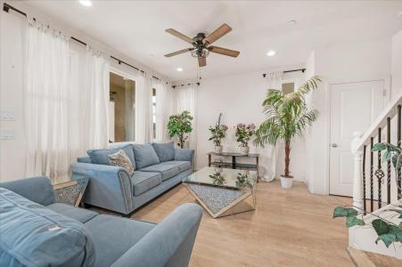 6317 N Alta Vista Lane, Fresno, Califórnia 93722, Estados Unidos