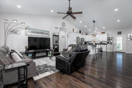 1613 Mckay Drive, Knoxville, Iowa 50138, HOA KỲ