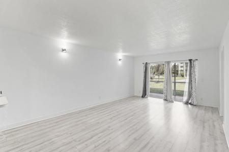 1630 Embassy Drive 110, West Palm Beach, Floride 33401, États-Unis