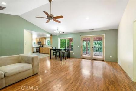 4940 Papaya Road, Forest Ranch, Californie 95942, États-Unis