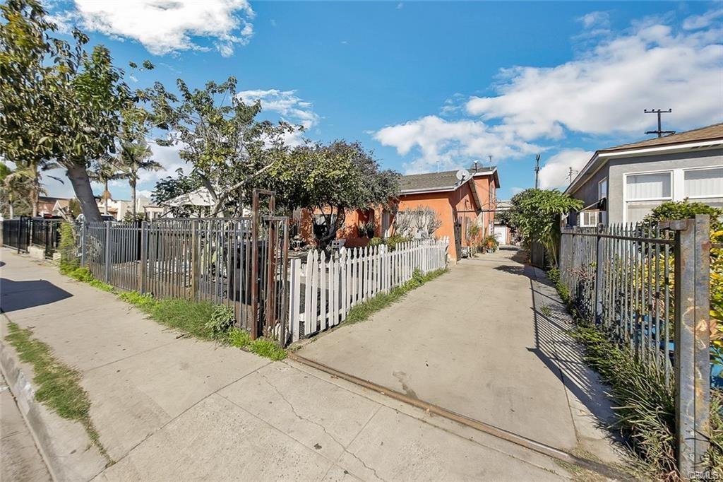 1659 Independence Ave, Huntington Park, California 90255