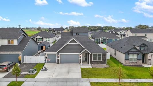 4748 W Wren, Moses Lake, Washington 98837, Estados Unidos