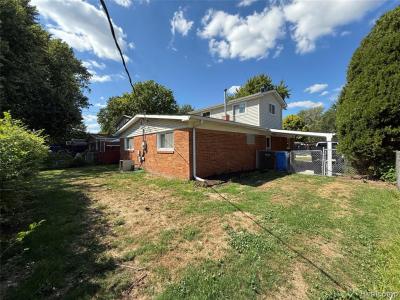 1598 Dulong, Madison Heights, מישיגן 48071, ארצות הברית של אמריקה