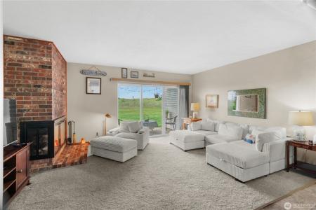 33613 G St Unit #3, Ocean Patk, Washington 98640, Estados Unidos