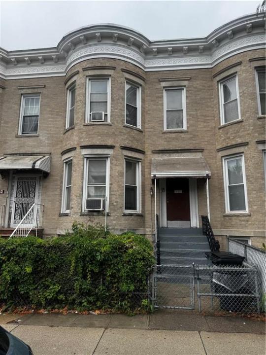 902 Brooklyn Ave, Brooklyn, Nueva York 11203, Estados Unidos