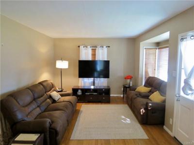 425 Valera Dr, Montebello, 加利福尼亚州 90640, 美国