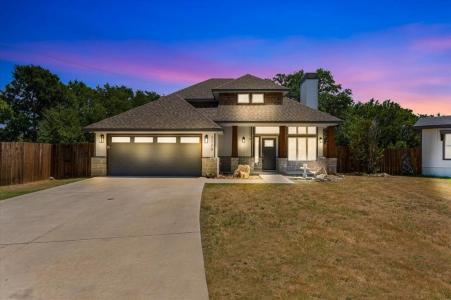 5119 San Marcos Court, Granbury, Texas 76048, USA