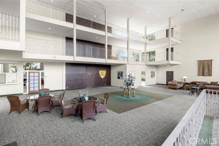 400 N Acacia Av , C33, Fullerton, California 92831, Stati Uniti