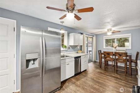 21843 Crest Lane, Yelm, Вашингтон 98597, Соединенные Штаты