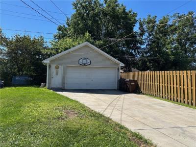 3107 Brookdale Avenue, Parma, 俄亥俄州 44134, 美國