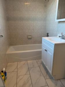 226 Forest Ave, Lyndhurst Twp., Nueva Jersey 07071, Estados Unidos