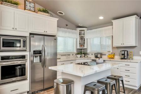 19863 Mountain Meadow S S, Hidden Valley Lake, 加利福尼亚州 95467, 美国