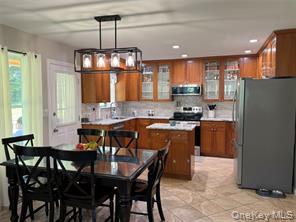 11 Reynolds Rd, Poughquag, New York 12570, Stati Uniti