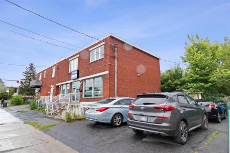 803-805  Ch. du Coteau-Rouge, Longueuil (Le Vieux-Longueuil), 퀘벡주 J4K 1V3, 캐나다