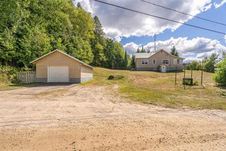 5111 Ch. Lundon, Harrington, קוויבק J8G 2T1, קנדה