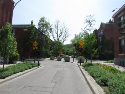 25-27 Rue Bagg, Montréal (Le Plateau-Mont-Royal), Quebec H2W 1J9, Canada