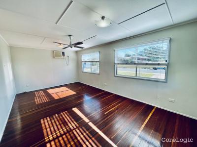 27 Bradman Street, Moranbah, QLD 4744, 澳大利亚