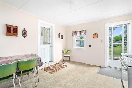 754  Route 366, Thorne, Quebec J0X 2A0, CANADÁ