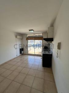 Constitución 682, Rosario, Santa Fe 2000, Argentina