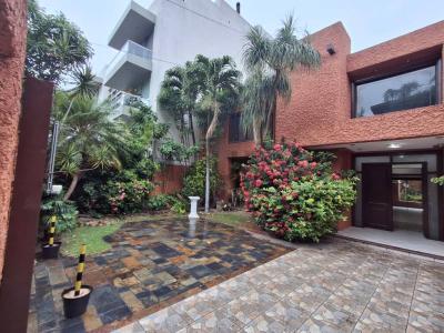 CALLE LUGONES , Equipetrol, Santa Cruz 00001, בוליביה