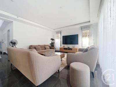 Cormontreuil, シャンパーニュ＝アルデンヌ 51350, アキタン