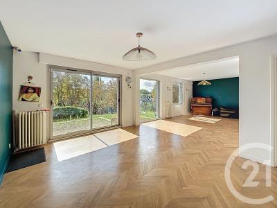 Bievres, Île-de-France 91570, France