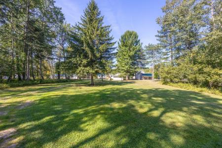 6825 Riverside Road, Evart, Michigan 49631, Estados Unidos