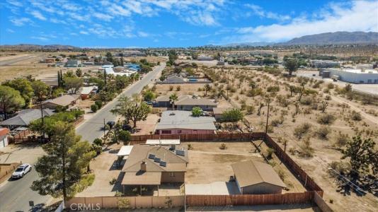 57527 Sunnyslope Drive, Yucca Valley, Калифорния 92284, Соединенные Штаты