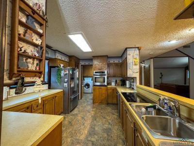 538 Corrine PL, Waskom, Teksas 75692, USA